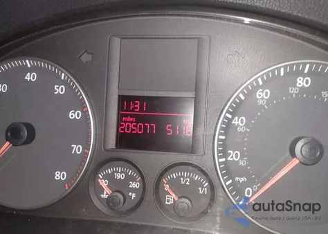 2007 Volkswagen Rabbit 4-Door z USA, uszkodzony, nr VIN WVWDS71K67W105945